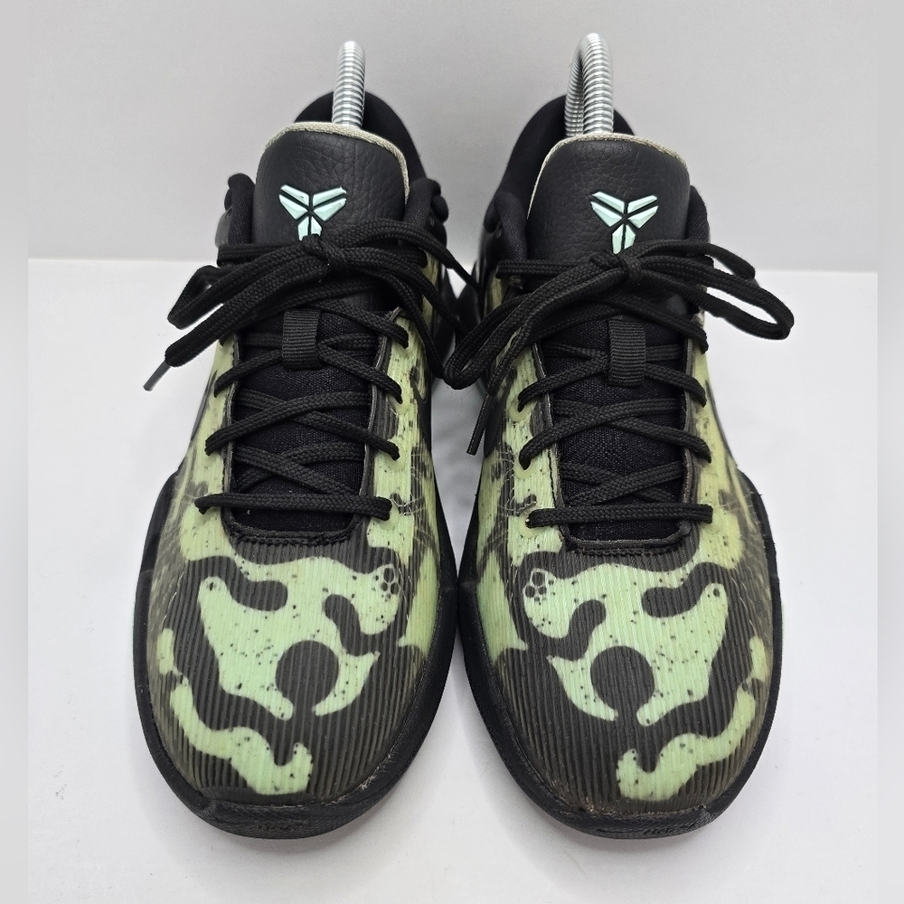 Nike | Kobe 7 System 'Mint Poison Dart Frog' sporty low-top sneakers | WMS 6.5 - Picture 6 of 15